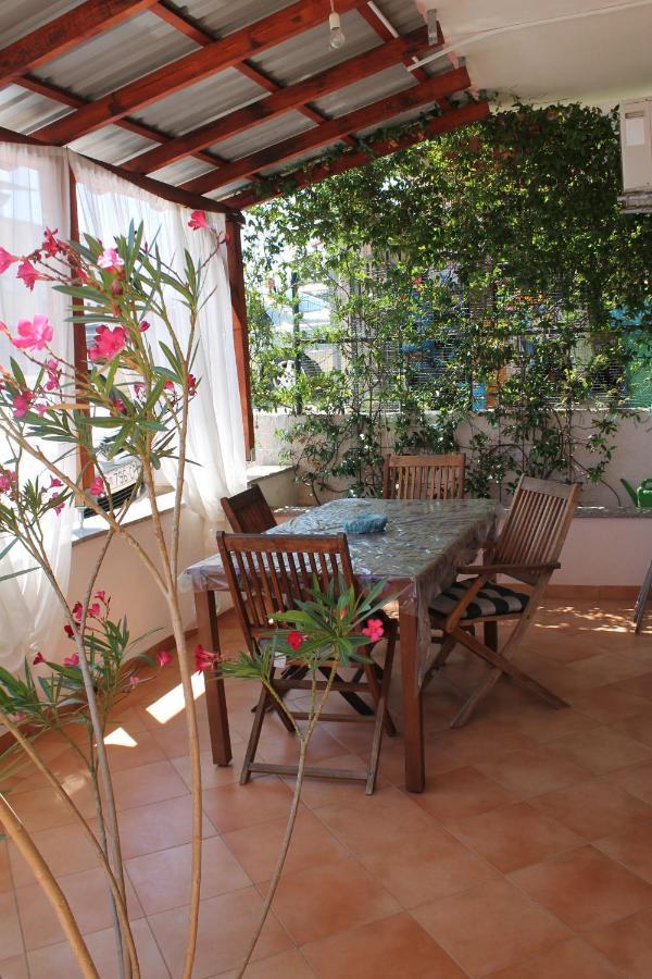 PUY Apartments Neno מראה חיצוני תמונה