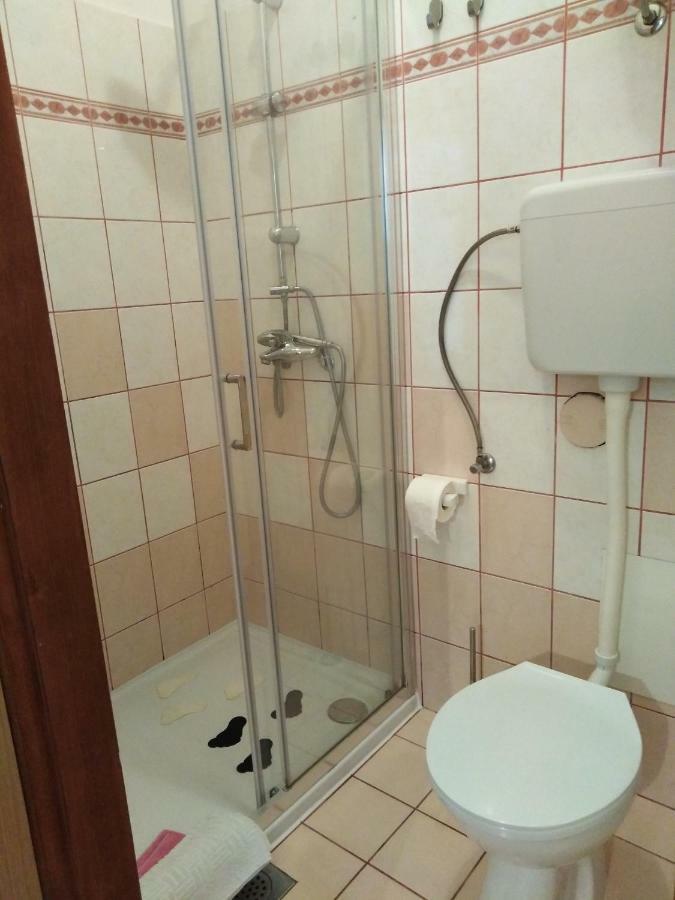 PUY Apartments Neno מראה חיצוני תמונה